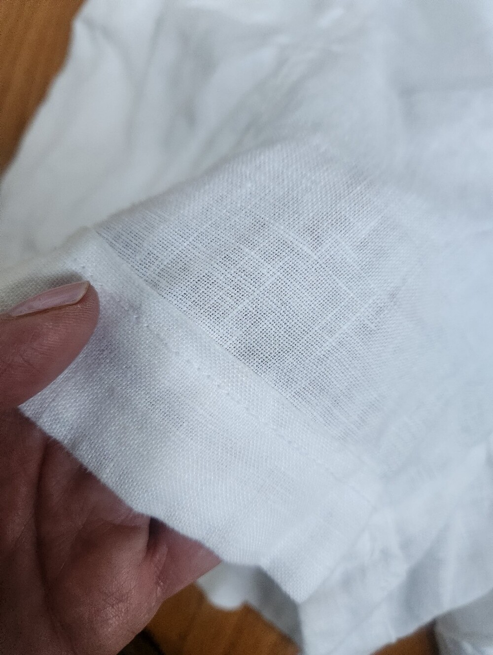 Athleta Women's White Cabo Linen Shorts - Picture 6 of 9